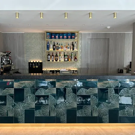 Tropic - Fronte Mare Riccione