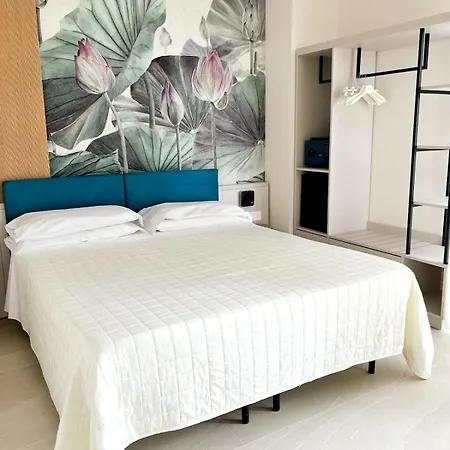 Tropic - Fronte Mare 3*