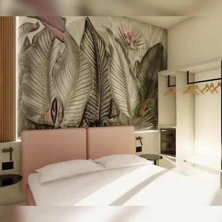 ホテル Tropic - Fronte Mare 3*